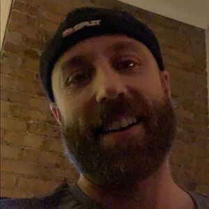 Meet your Posher, Adam